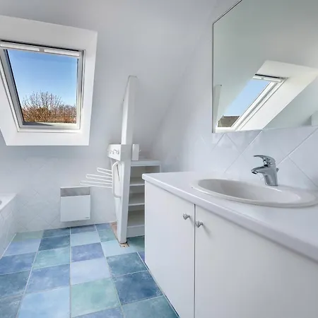 A 150m De La Plage, Jolie Maison Avec Jardin Pour 10 *
