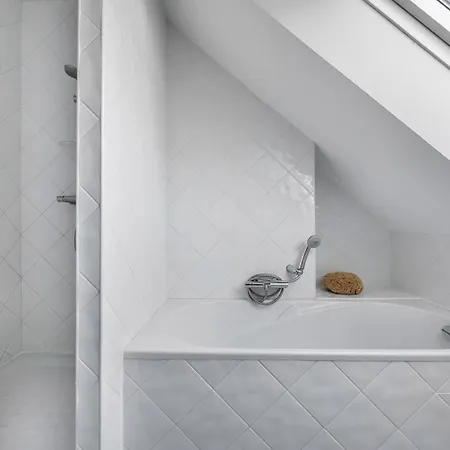 A 150m De La Plage, Jolie Maison Avec Jardin Pour 10 度假居